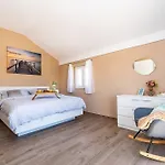 My Dalmatia - Luxury Escape With Private Pool, Game And Gym Dom wakacyjny