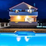 My Dalmatia - Luxury Escape With Private Pool, Game And Gym