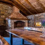 My Dalmatia - Luxury Escape With Private Pool, Game And Gym * Perusic Benkovacki