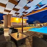 My Dalmatia - Luxury Escape With Private Pool, Game And Gym