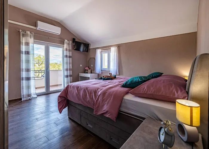 My Dalmatia - Luxury Escape With Private Pool, Game And Gym Perusic Benkovacki