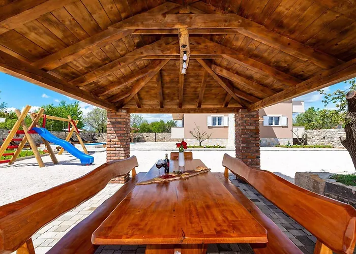 My Dalmatia - Luxury Escape With Private Pool, Game And Gym Perusic Benkovacki