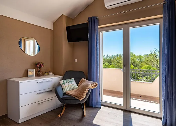 My Dalmatia - Luxury Escape With Private Pool, Game And Gym * Perusic Benkovacki